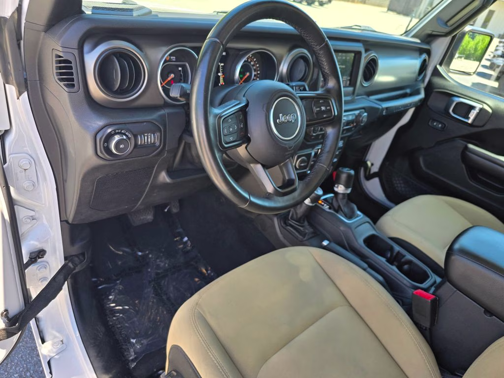 2018 Bright White Clearcoat Jeep Wrangler Unlimited Sport S 4X4 SUV