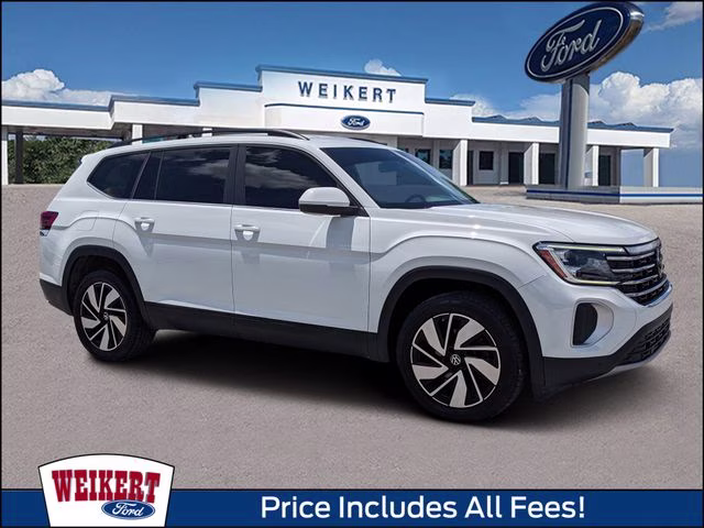 2024 Pure White Volkswagen Atlas 2.0T SE w/Technology FWD SUV