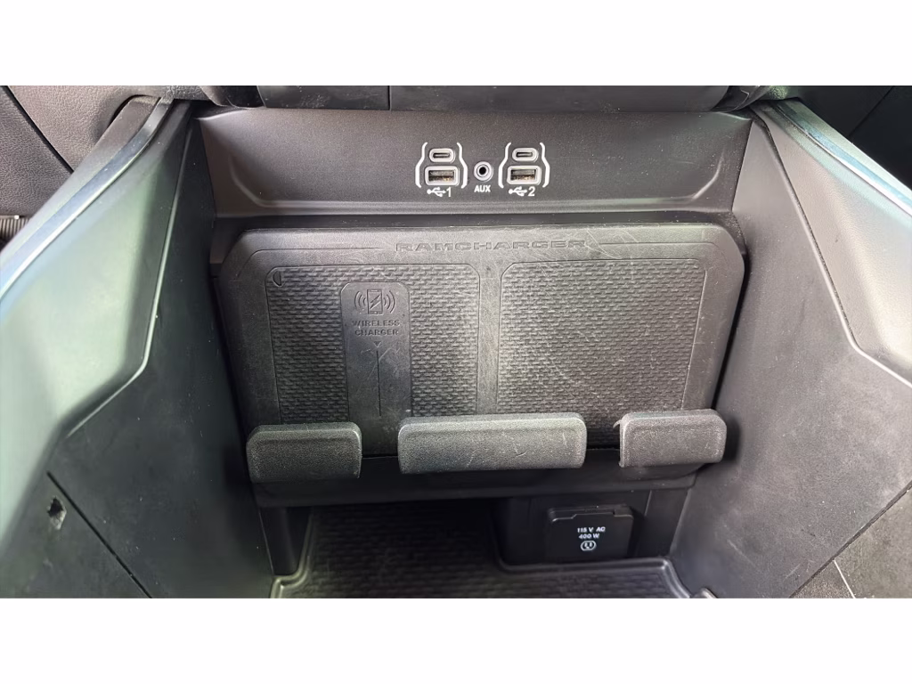 2025 Billet Silver Metallic Clearcoat Ram 1500 Big Horn 4X4 Truck