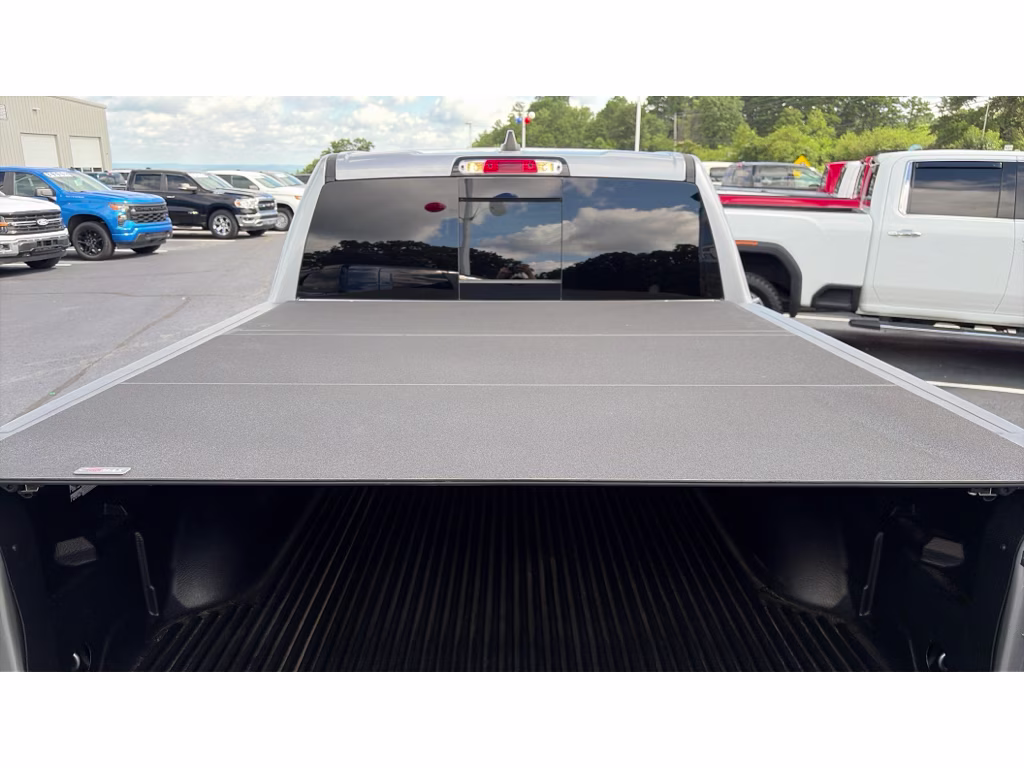 2025 Billet Silver Metallic Clearcoat Ram 1500 Big Horn 4X4 Truck