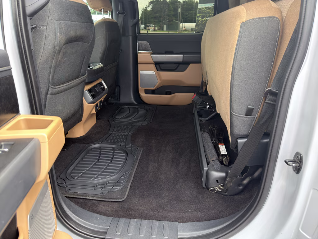 2021 Space White Metallic Ford F-150 XLT 4X4 Truck