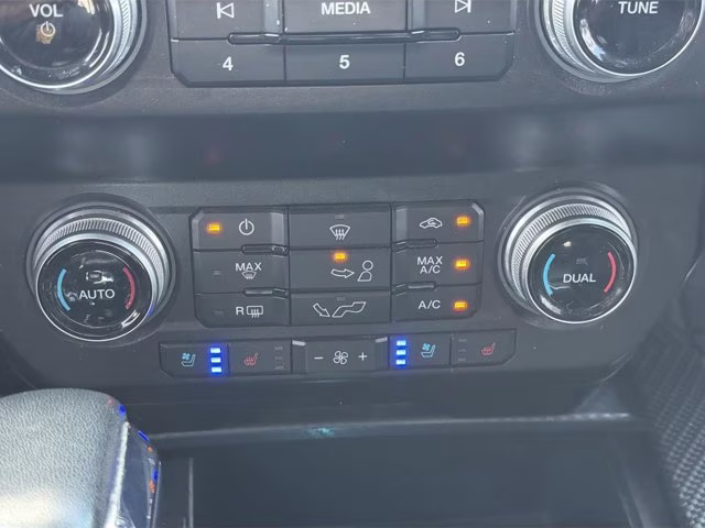 2020 Blue Metallic Ford F-150 Lariat 4X4 Truck