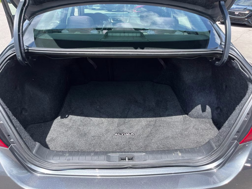 2018 Gun Metallic Nissan Altima 2.5 S FWD Sedan