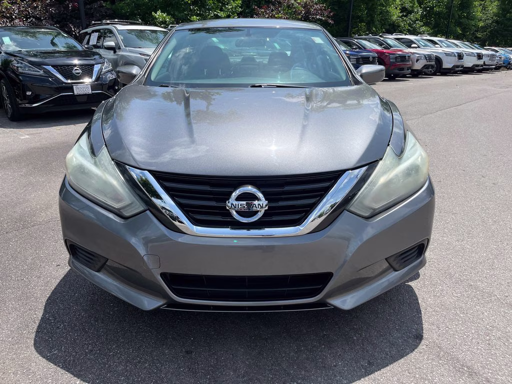 2018 Gun Metallic Nissan Altima 2.5 S FWD Sedan