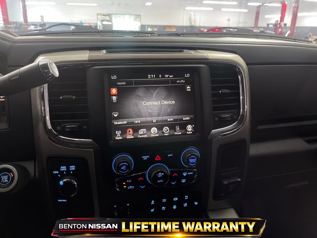 2014 Granite Crystal Metallic Clearcoat Ram 2500 Laramie 4X4 Truck
