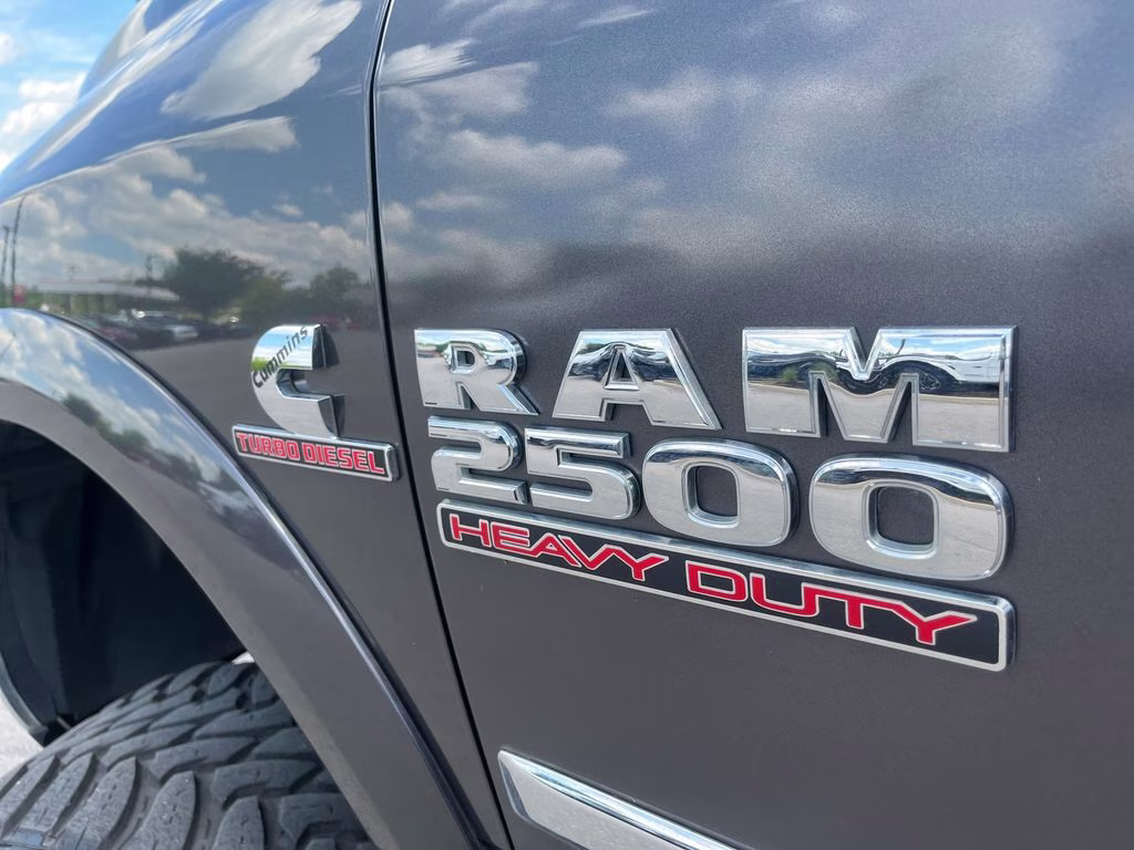2014 Granite Crystal Metallic Clearcoat Ram 2500 Laramie 4X4 Truck