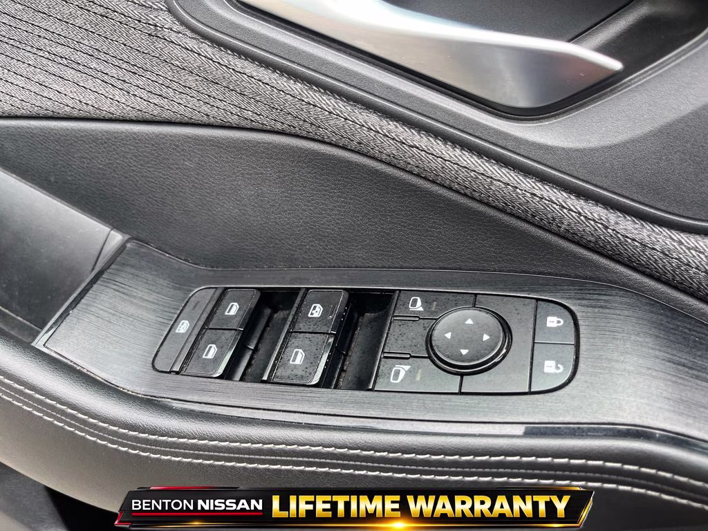 2021 Gun Metallic Nissan Rogue SV AWD SUV