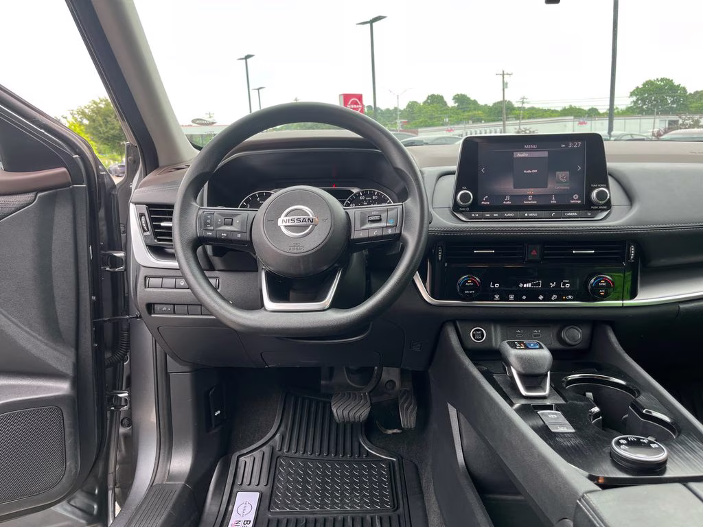 2021 Gun Metallic Nissan Rogue SV AWD SUV