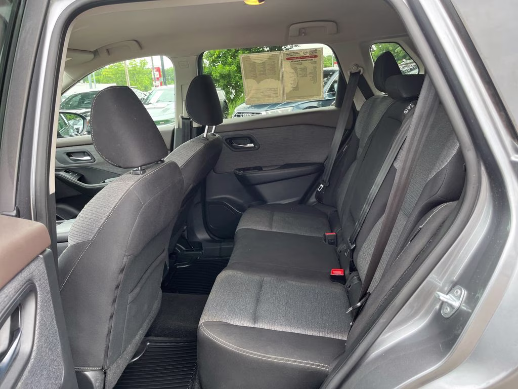 2021 Gun Metallic Nissan Rogue SV AWD SUV