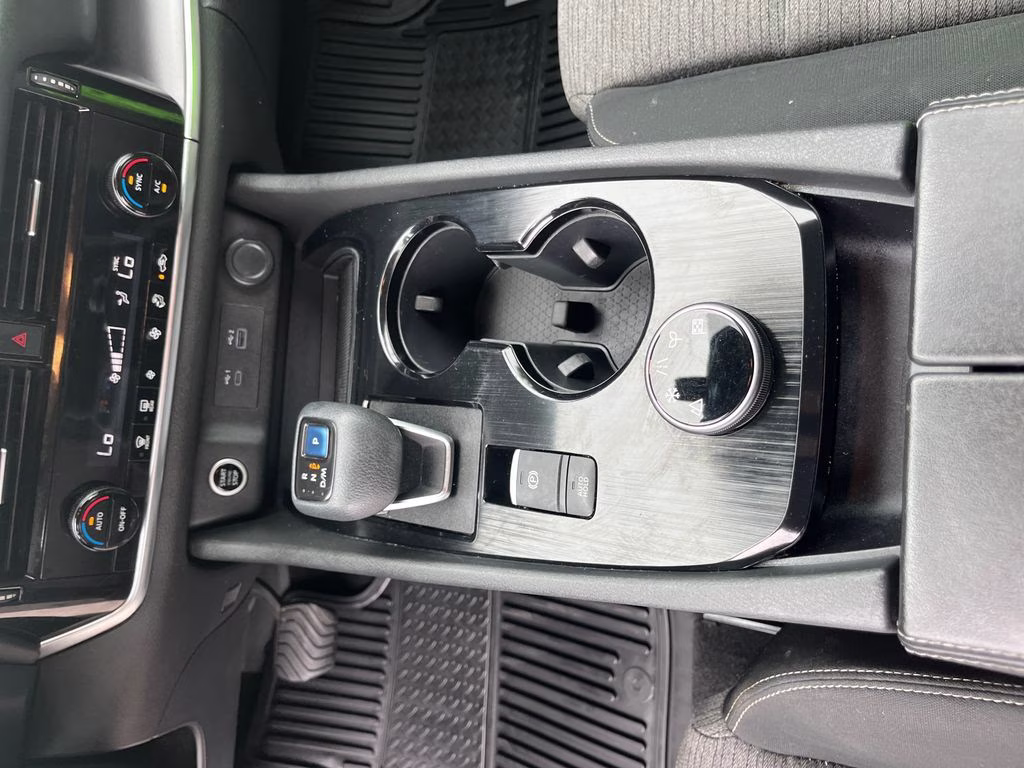 2021 Gun Metallic Nissan Rogue SV AWD SUV
