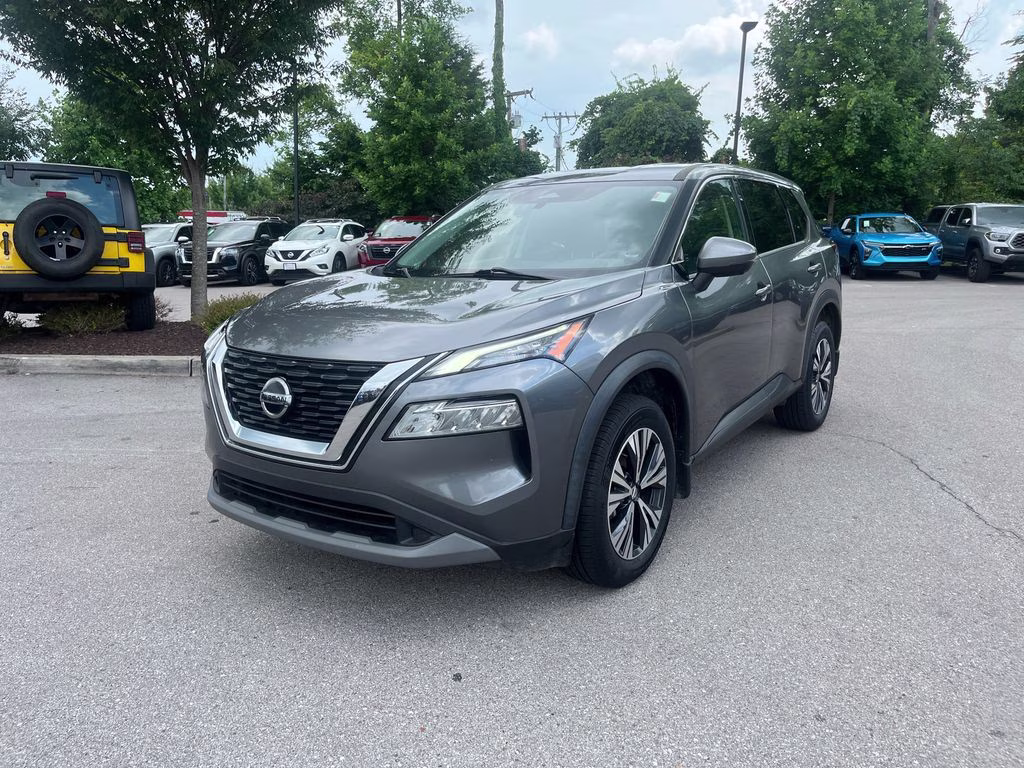 2021 Gun Metallic Nissan Rogue SV AWD SUV