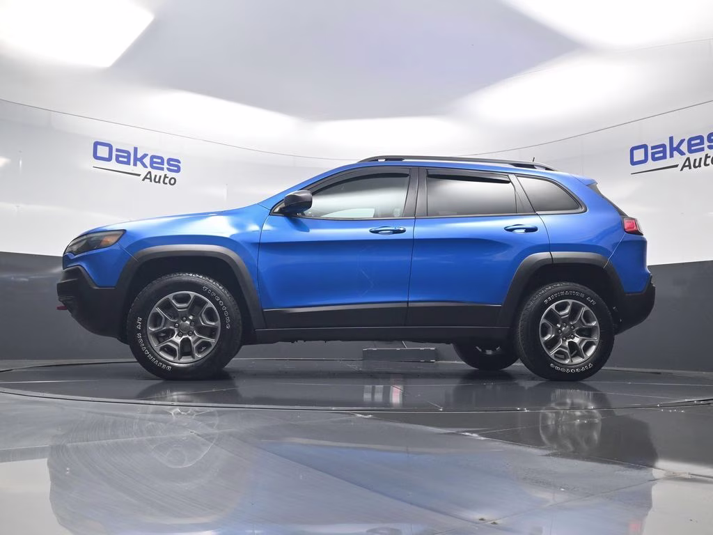 2021 Hydro Blue Pearlcoat Jeep Cherokee Trailhawk 4X4 SUV