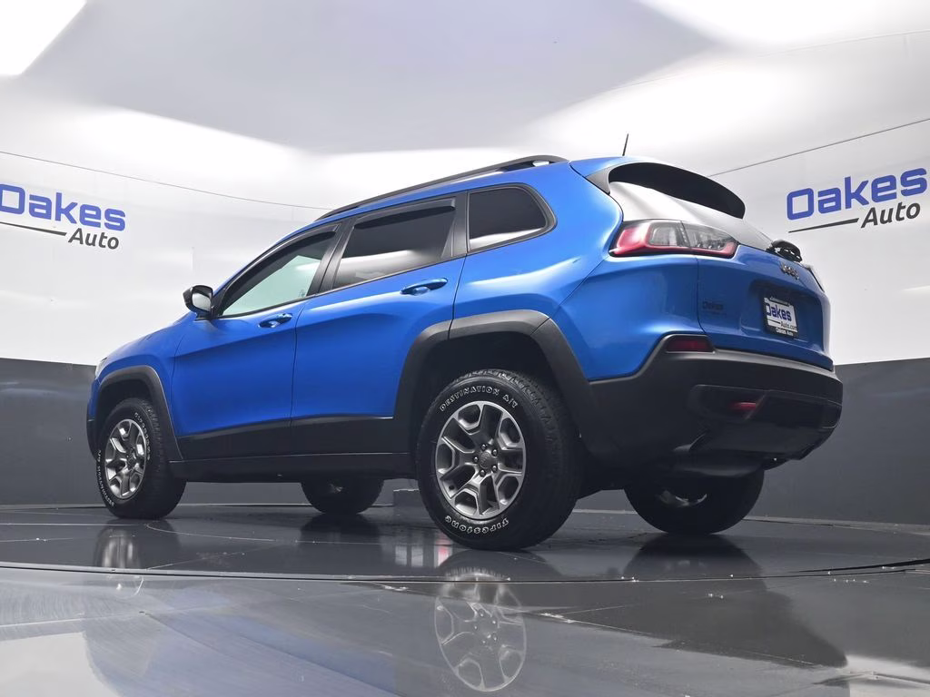 2021 Hydro Blue Pearlcoat Jeep Cherokee Trailhawk 4X4 SUV