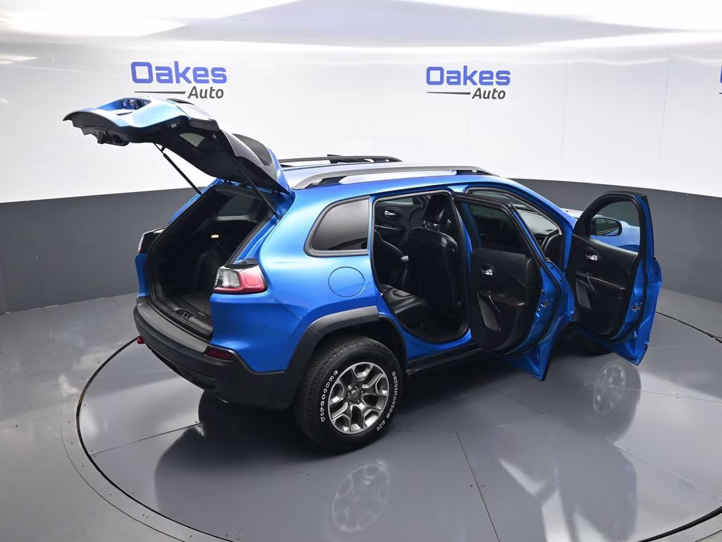 2021 Hydro Blue Pearlcoat Jeep Cherokee Trailhawk 4X4 SUV