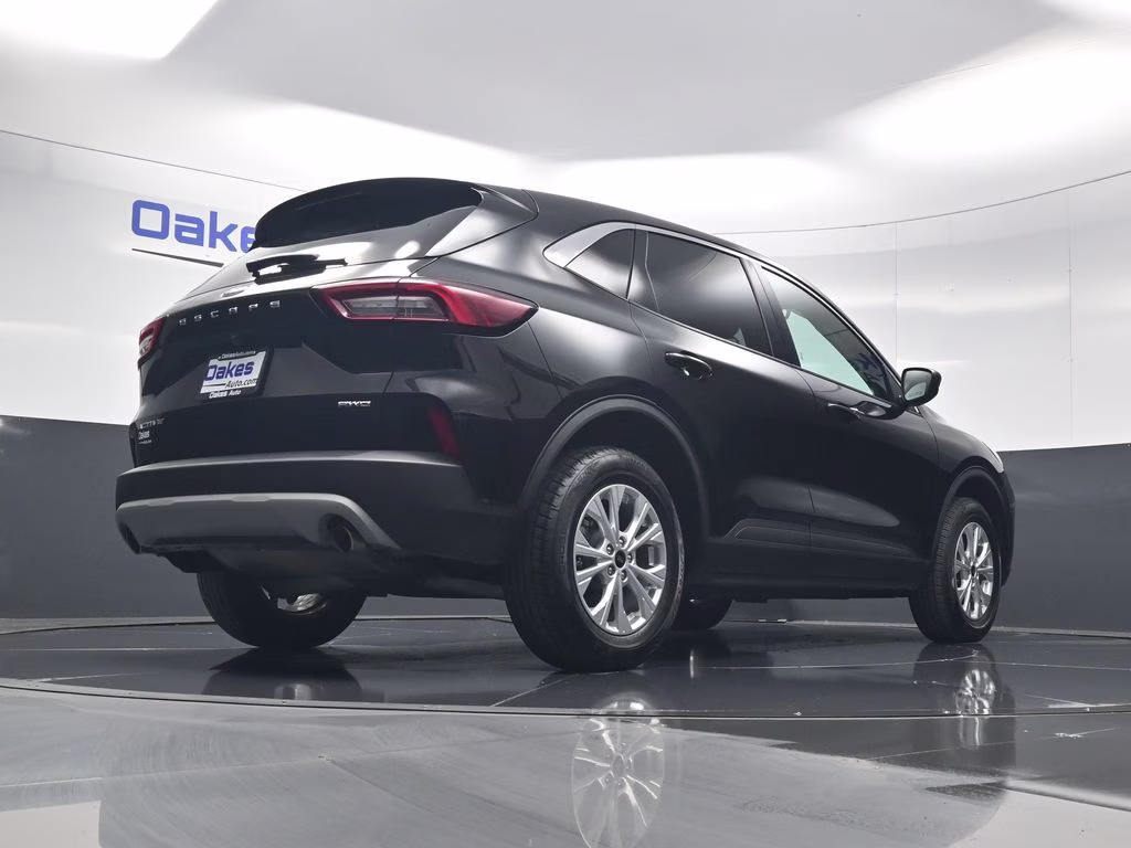 2024 Black Metallic Ford Escape Active AWD SUV