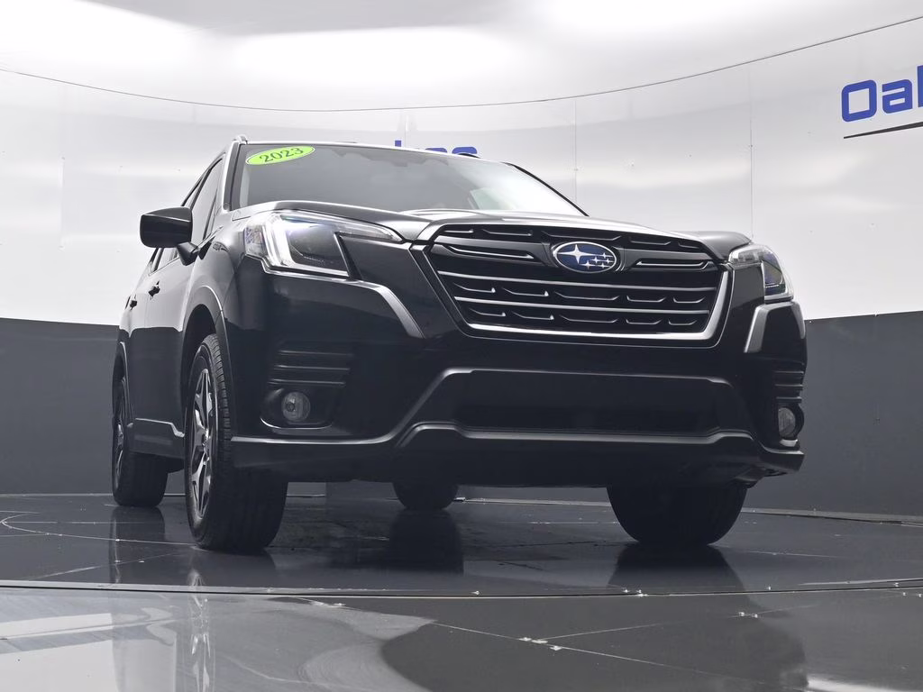 2023 Crystal Black Silica Subaru Forester Premium AWD SUV