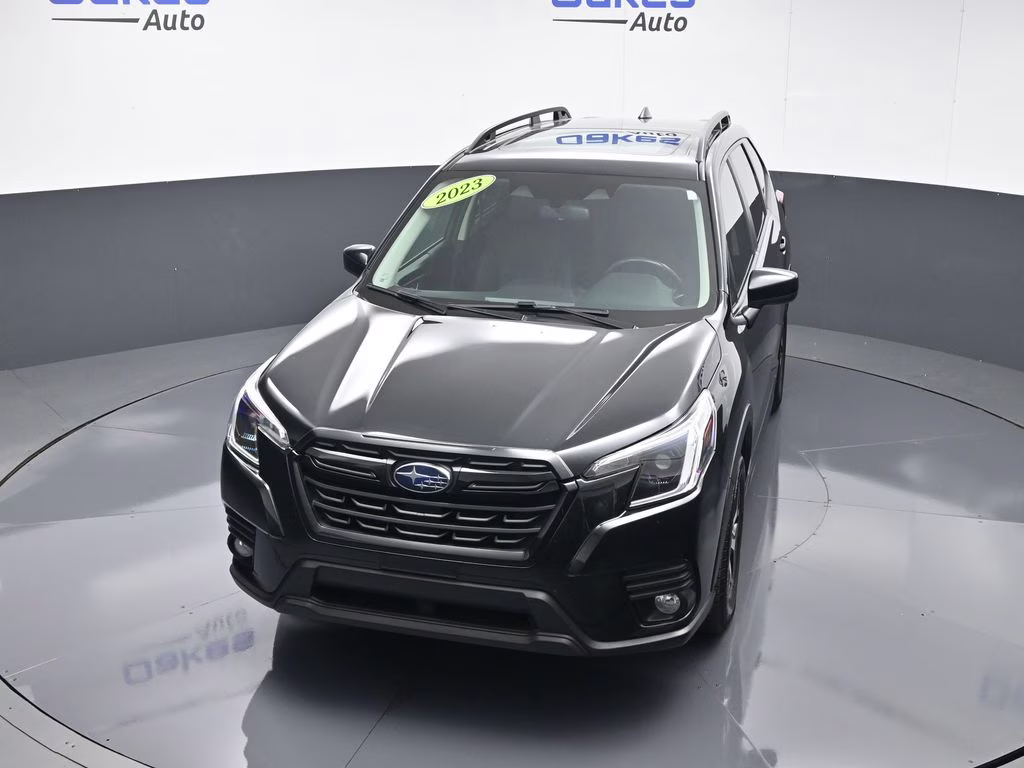 2023 Crystal Black Silica Subaru Forester Premium AWD SUV