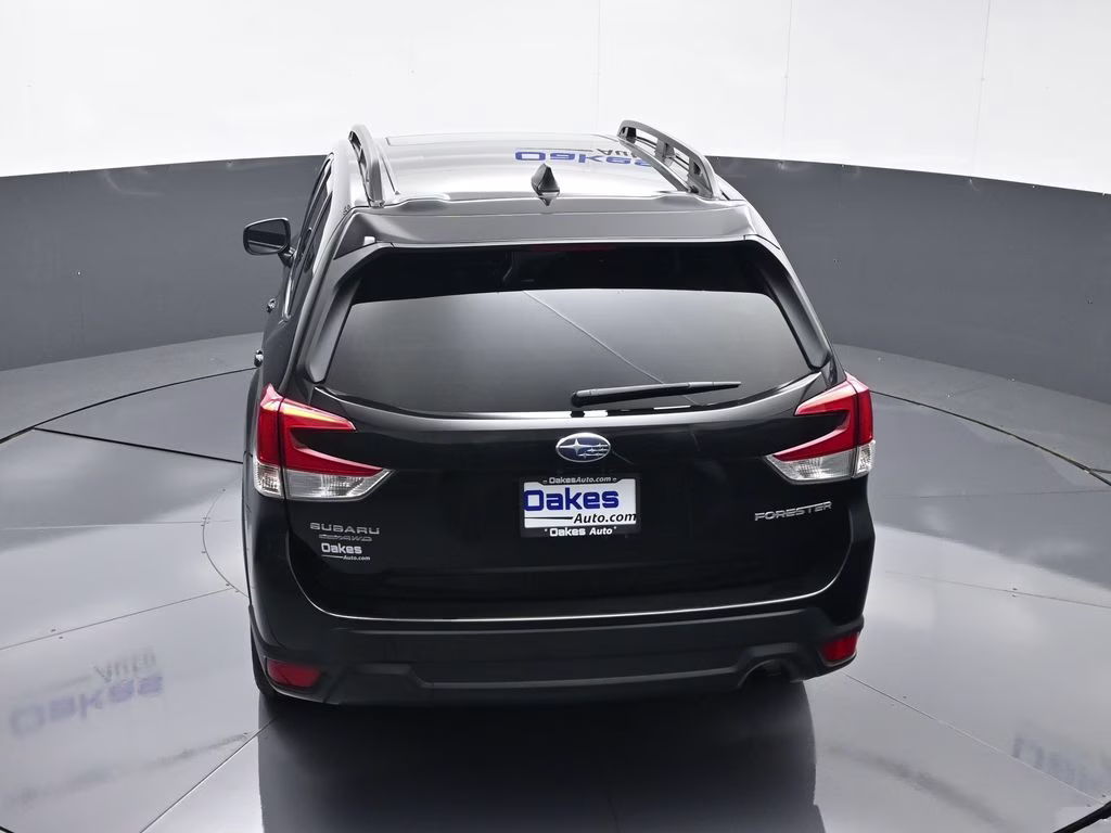 2023 Crystal Black Silica Subaru Forester Premium AWD SUV