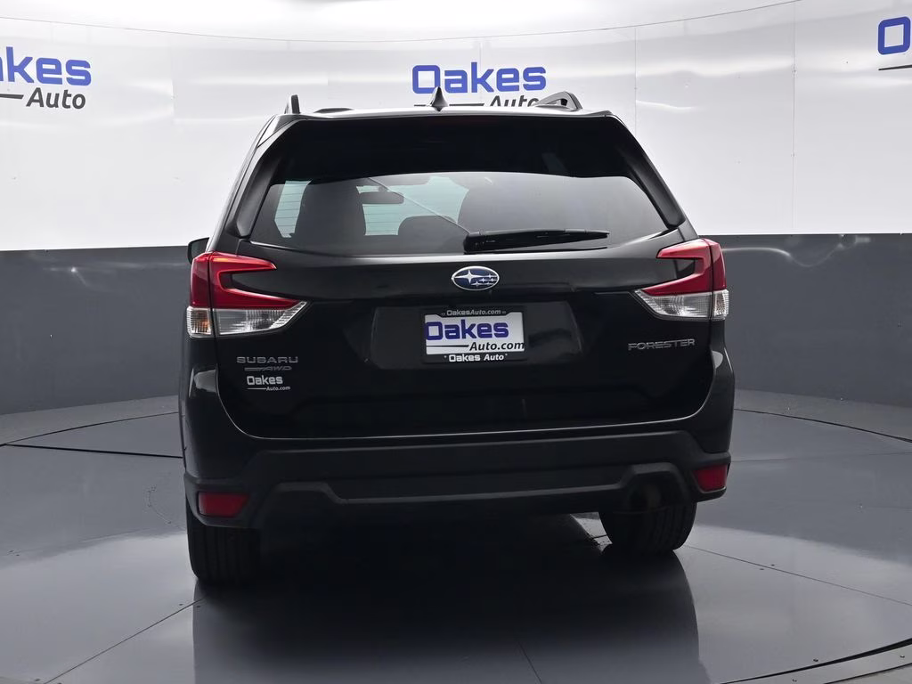 2023 Crystal Black Silica Subaru Forester Premium AWD SUV