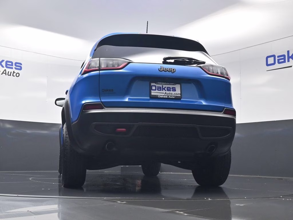 2021 Hydro Blue Pearlcoat Jeep Cherokee Trailhawk 4X4 SUV