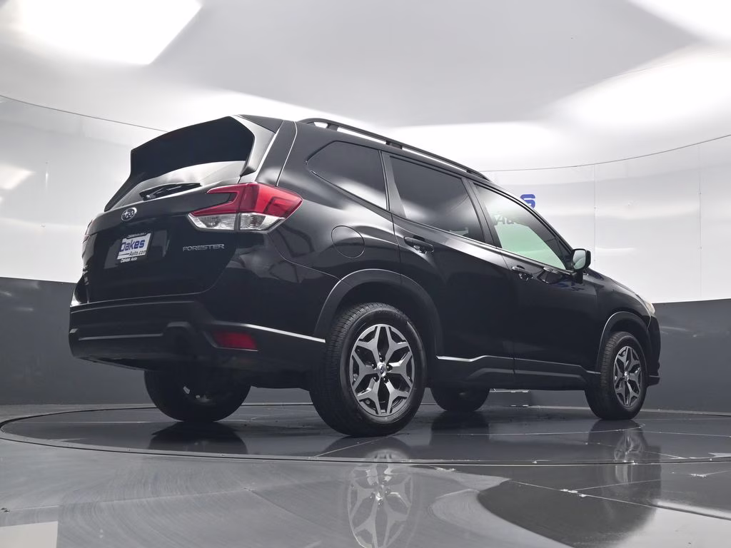 2023 Crystal Black Silica Subaru Forester Premium AWD SUV