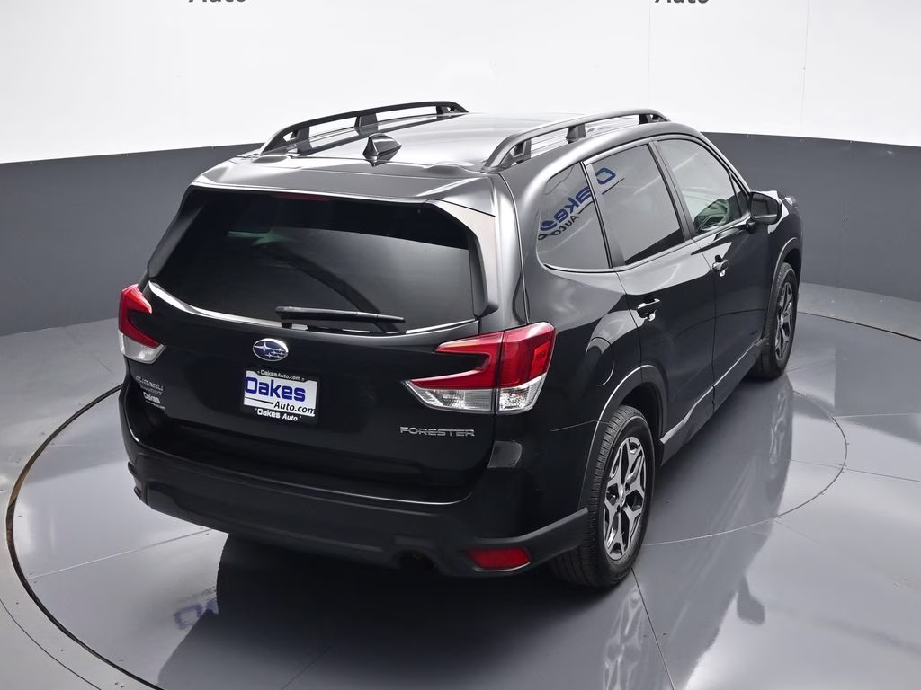 2023 Crystal Black Silica Subaru Forester Premium AWD SUV