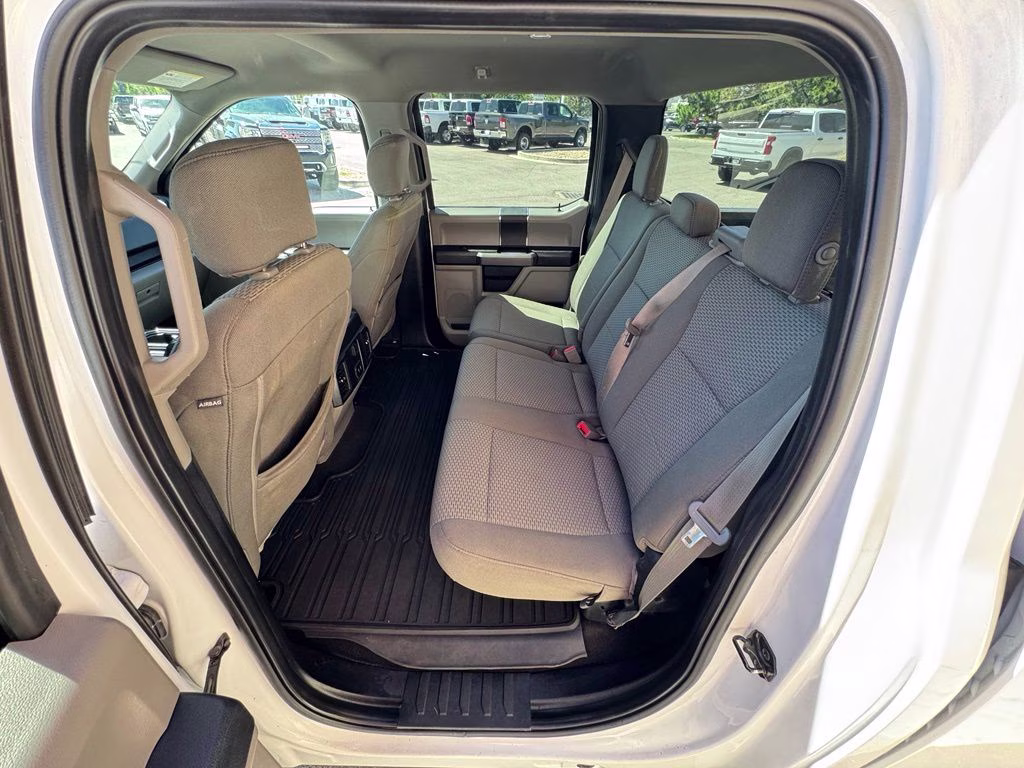 2019 White Ford F-150 XLT 4X4 Truck
