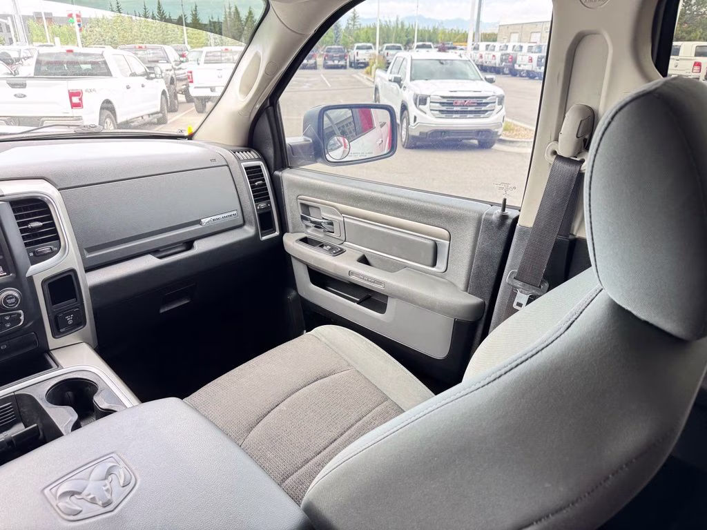 2016 Bright White Clearcoat Ram 2500 Big Horn 4X4 Truck