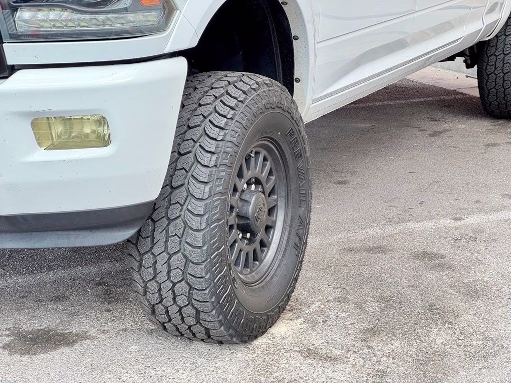 2016 Bright White Clearcoat Ram 2500 Big Horn 4X4 Truck