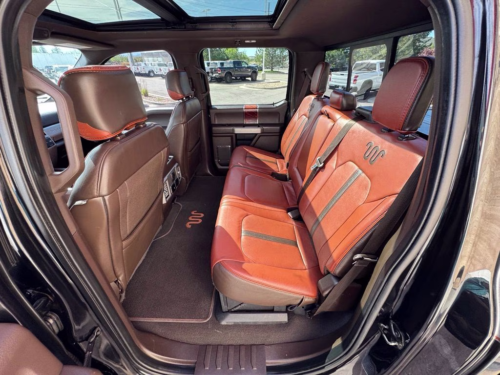 2019 Black Metallic Ford Super Duty F-350 SRW King Ranch 4X4 Truck