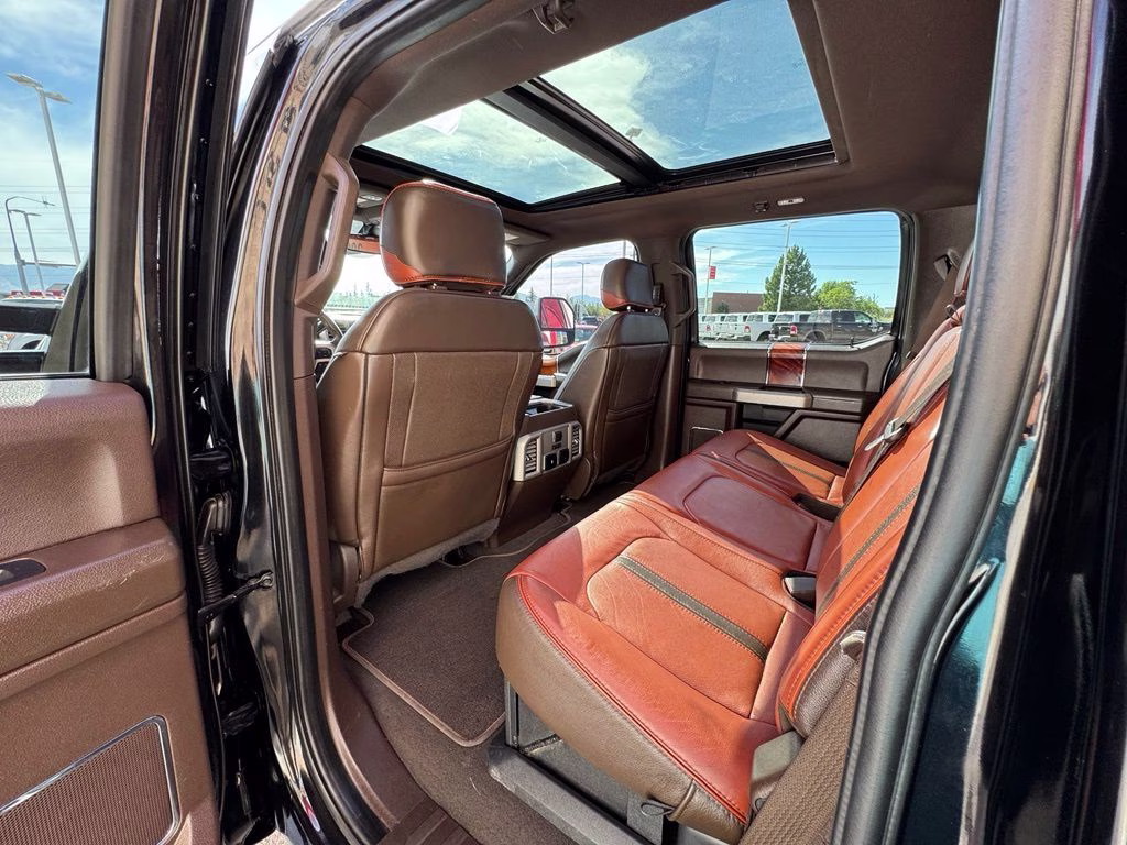 2019 Black Metallic Ford Super Duty F-350 SRW King Ranch 4X4 Truck