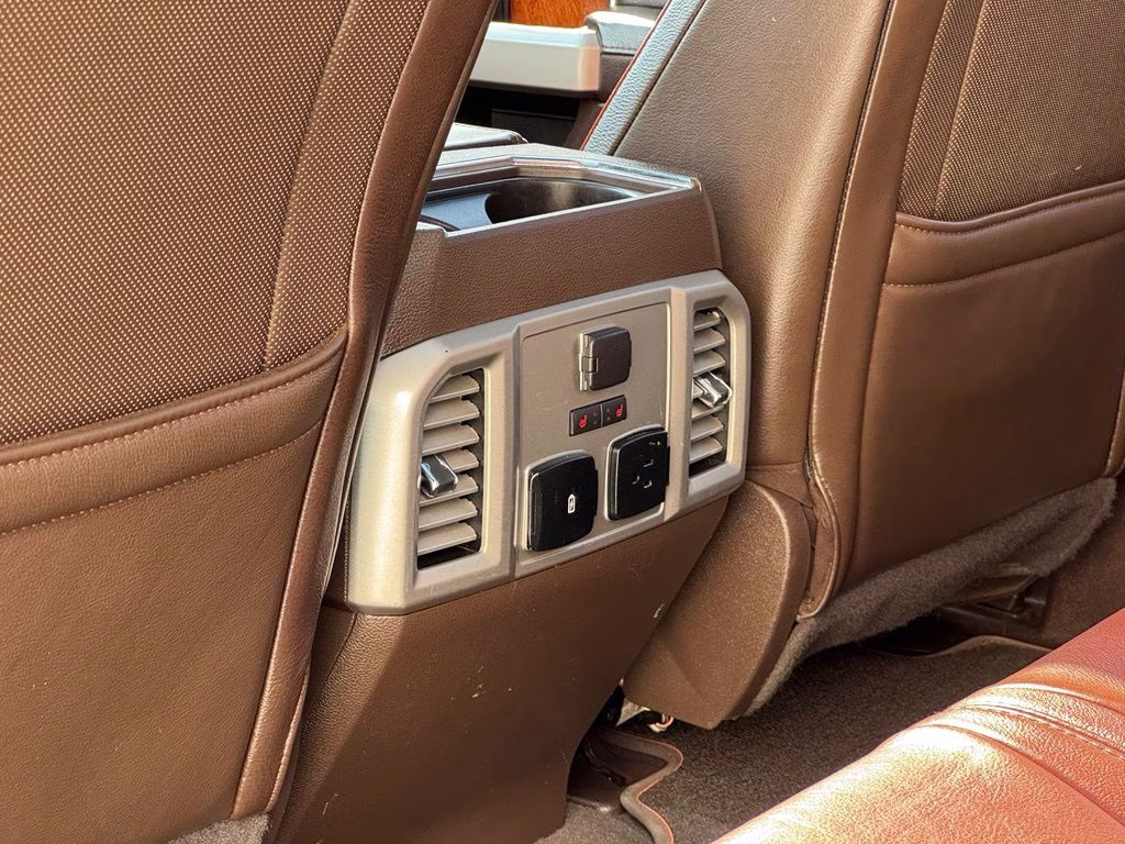 2019 Black Metallic Ford Super Duty F-350 SRW King Ranch 4X4 Truck
