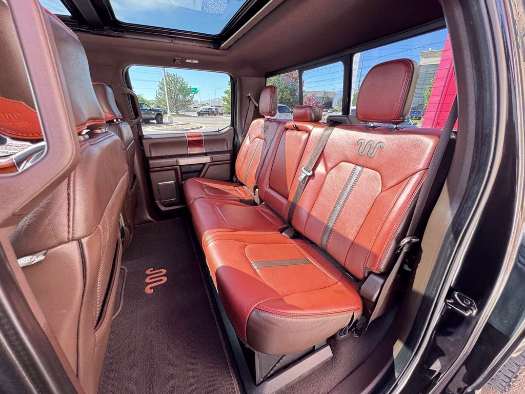 2019 Black Metallic Ford Super Duty F-350 SRW King Ranch 4X4 Truck