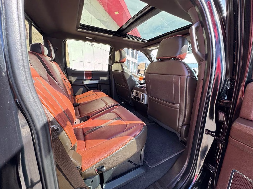 2019 Black Metallic Ford Super Duty F-350 SRW King Ranch 4X4 Truck