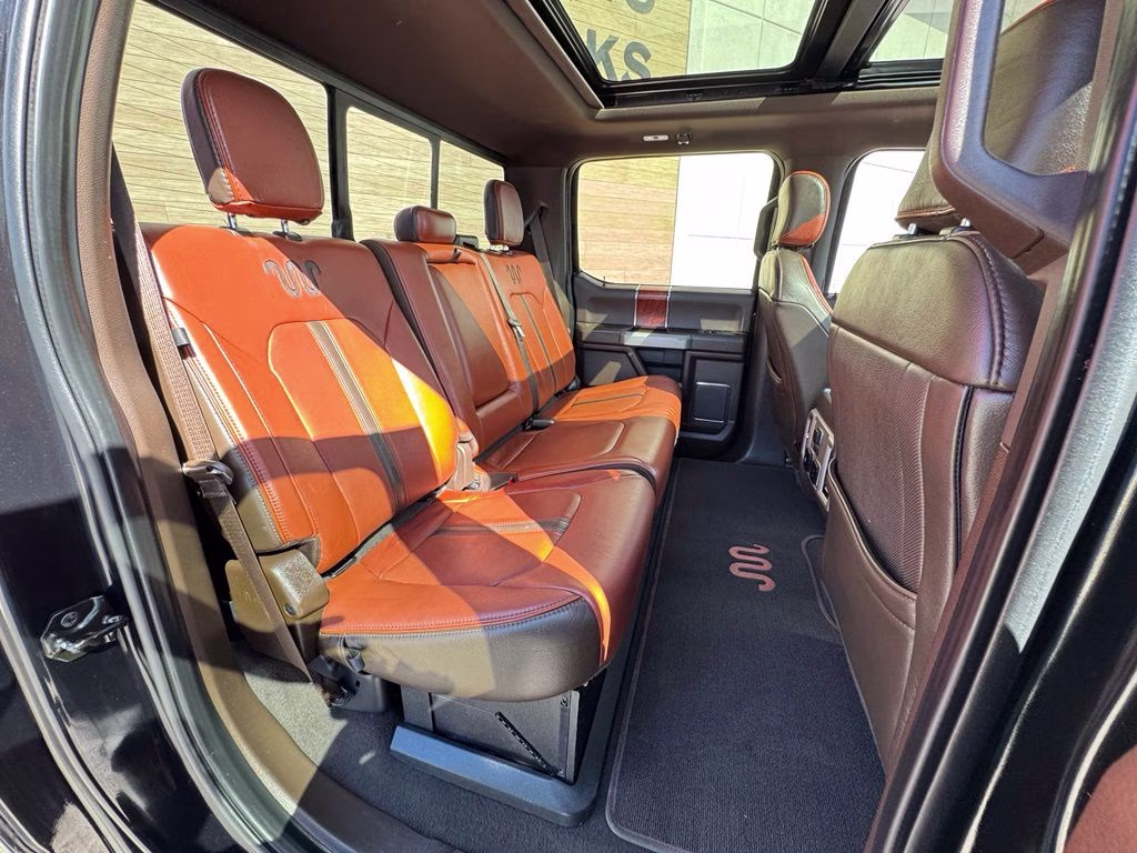 2019 Black Metallic Ford Super Duty F-350 SRW King Ranch 4X4 Truck