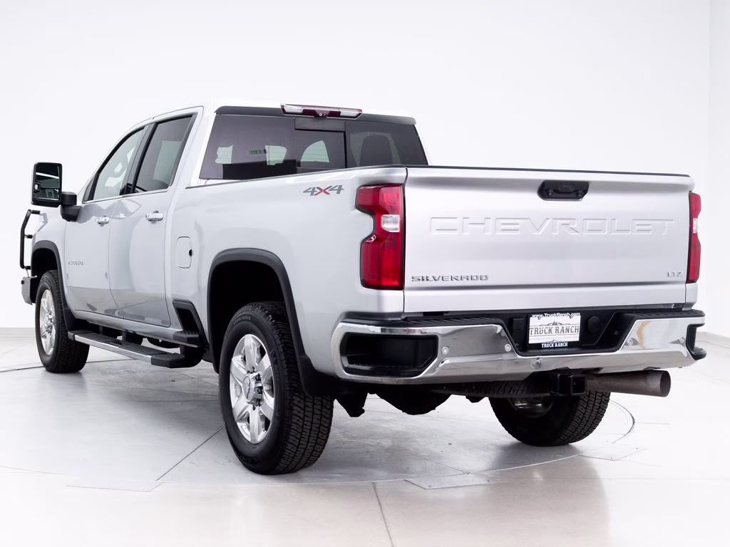 2020 Silver Ice Metallic Chevrolet Silverado 2500HD LTZ 4X4 Truck