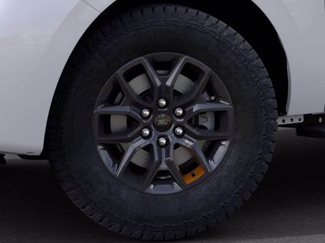 2027 Star White Metallic Tri-Coat Ford Expedition Tremor 4X4 SUV