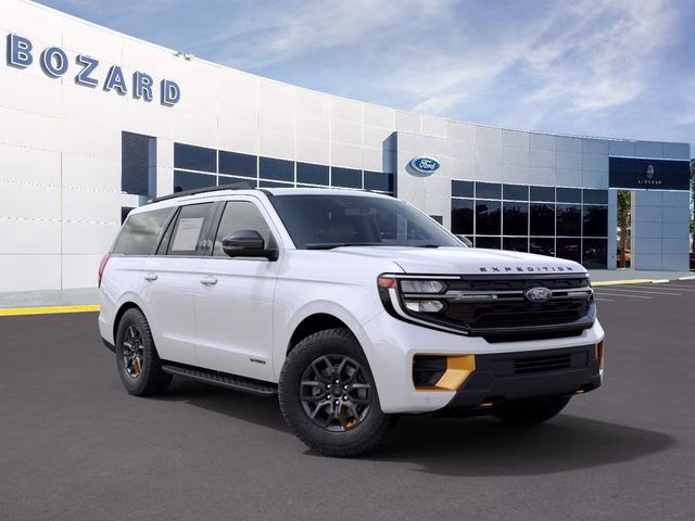 2027 Star White Metallic Tri-Coat Ford Expedition Tremor 4X4 SUV