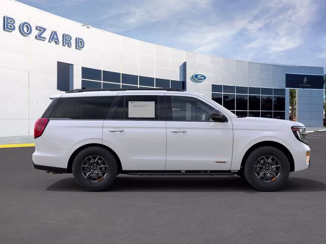 2027 Star White Metallic Tri-Coat Ford Expedition Tremor 4X4 SUV