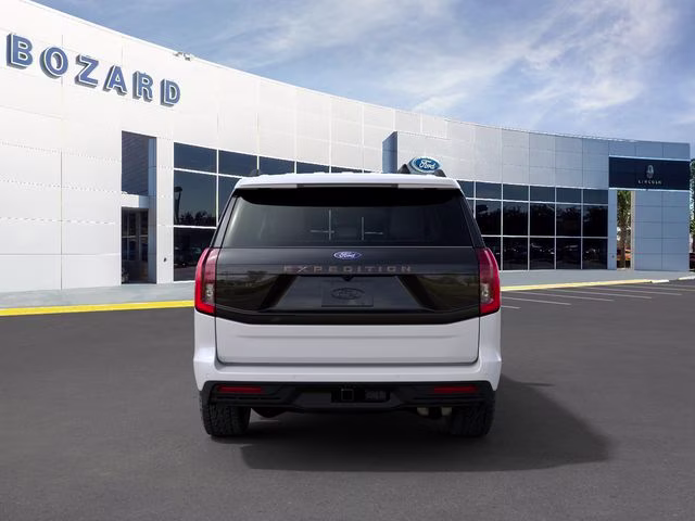 2027 Star White Metallic Tri-Coat Ford Expedition Tremor 4X4 SUV