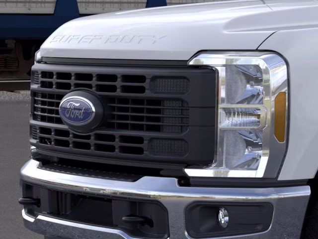 2026 Oxford White Ford Super Duty F-350 SRW XL 4X4 Truck