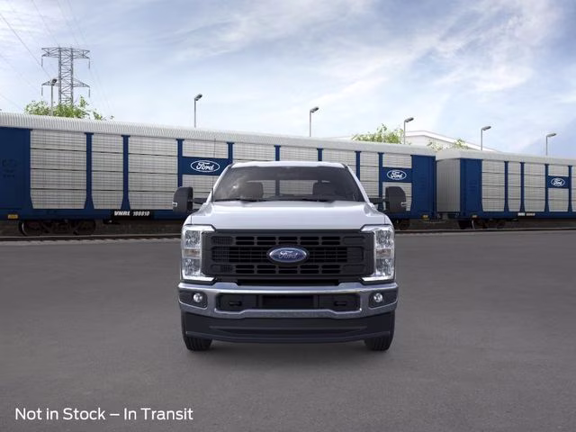 2026 Oxford White Ford Super Duty F-350 SRW XL 4X4 Truck