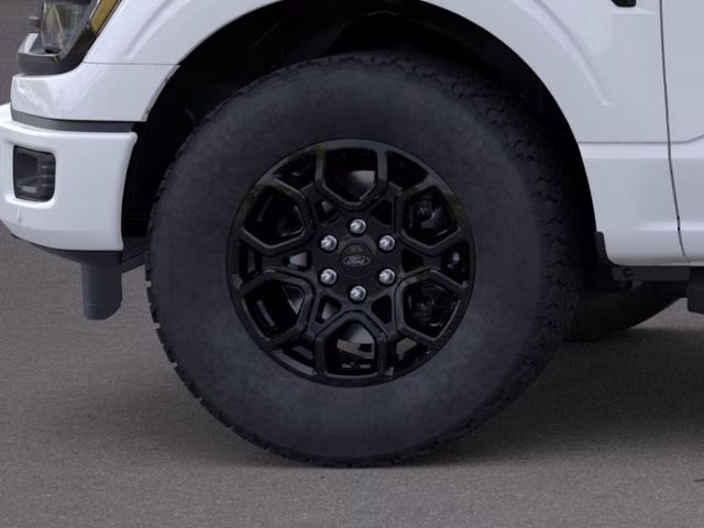 2026 Oxford White Ford F-150 XLT 4X4 Truck