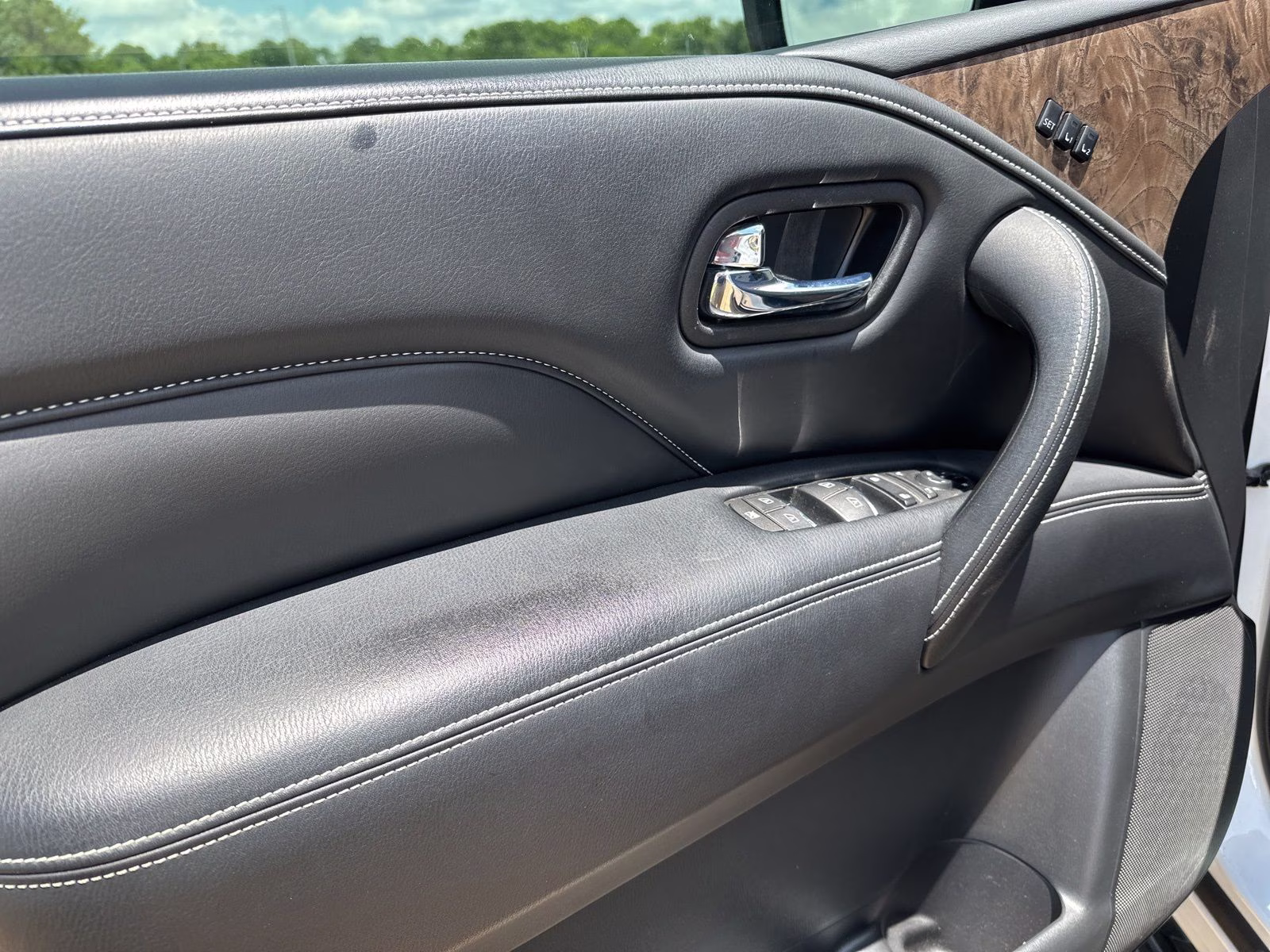 2023 Moonstone White INFINITI QX80 Premium Select RWD SUV