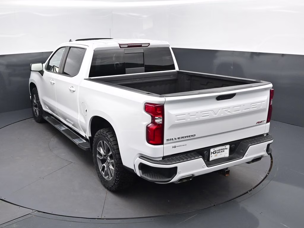 2022 Summit White Chevrolet Silverado 1500 LTD RST 4X4 Truck