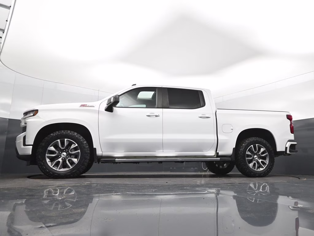 2022 Summit White Chevrolet Silverado 1500 LTD RST 4X4 Truck