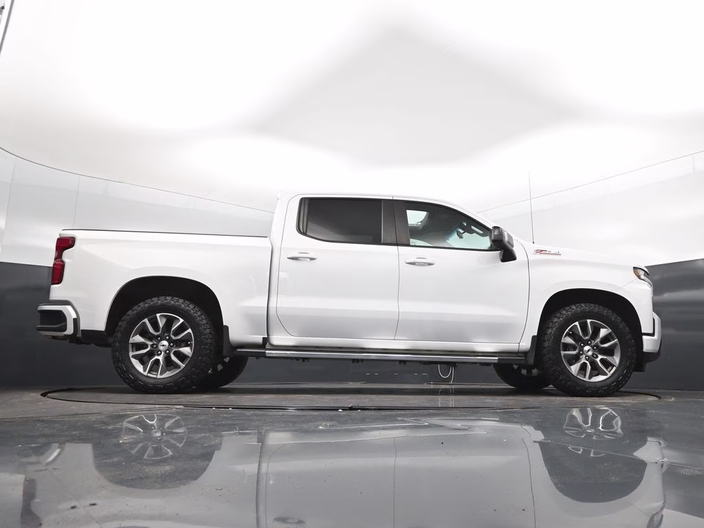 2022 Summit White Chevrolet Silverado 1500 LTD RST 4X4 Truck