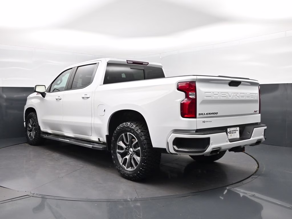 2022 Summit White Chevrolet Silverado 1500 LTD RST 4X4 Truck