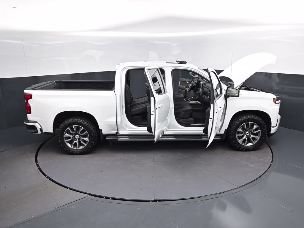 2022 Summit White Chevrolet Silverado 1500 LTD RST 4X4 Truck