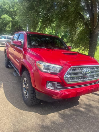 2017 Barcelona Red Metallic Toyota Tacoma TRD Sport 4X4 Truck